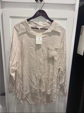 eesome Light Beige Linen-Blend Button Front Blouse